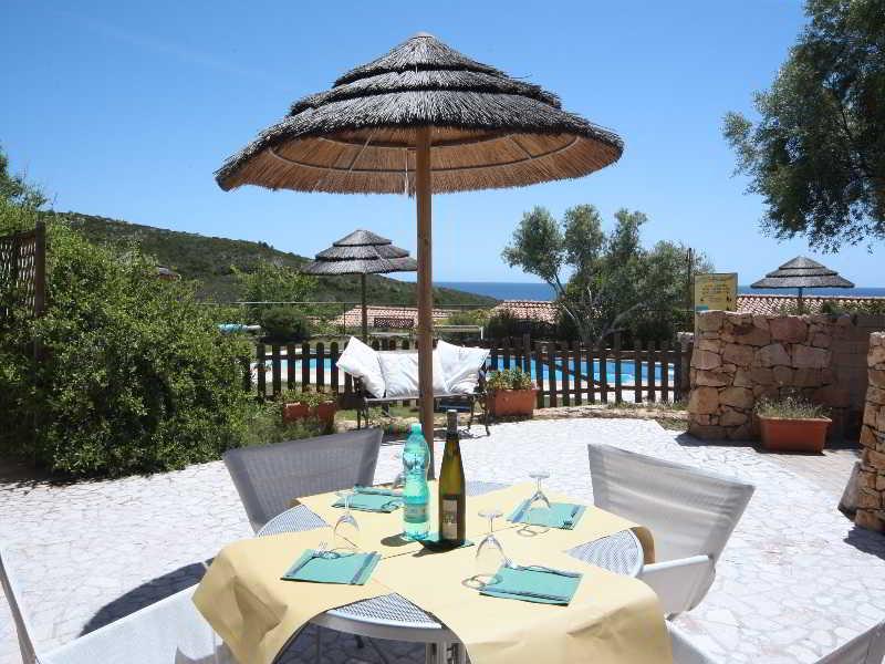 Residence Baia Salinedda Capo Coda Cavallo Esterno foto